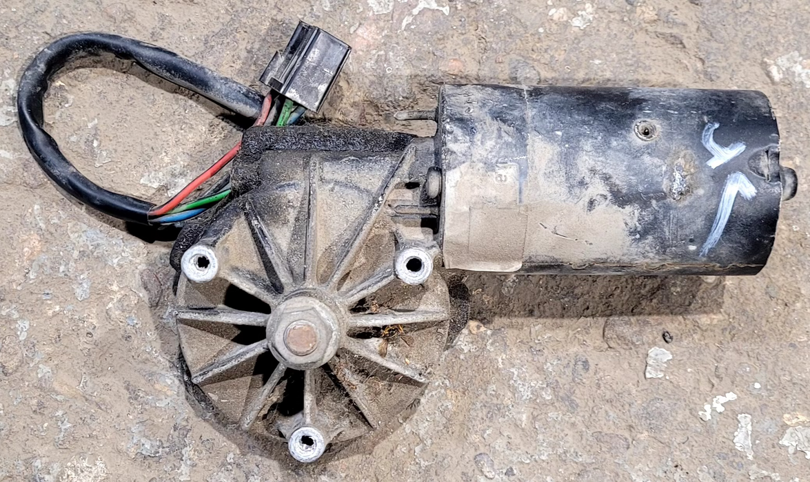 Used Wiper Motor for 1993 Chevy Airstream Land Yacht 33 - Young Farts RV Parts