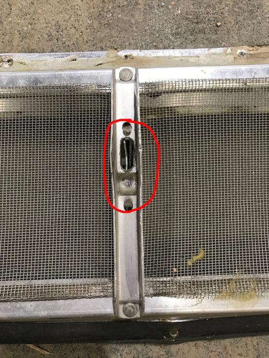 Used Silver Square Opening Window: 17 3/4" W x 5 1/2" H x 3/4" D