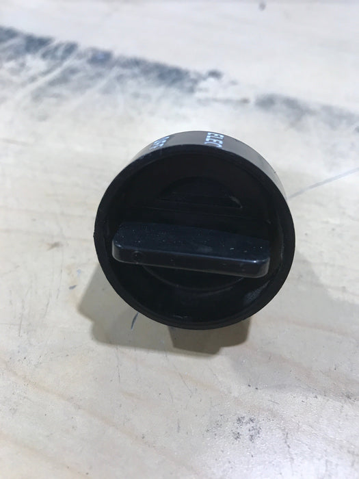 Used Dometic Fridge Knob 12V / 115V - 2007480011