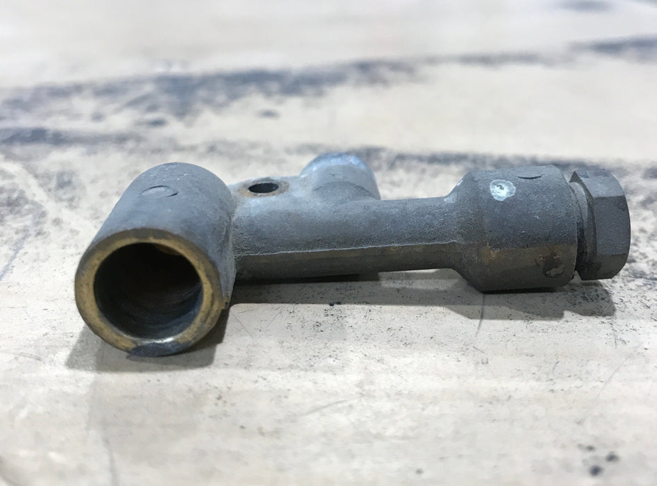Used Dometic Coupling 2007518000
