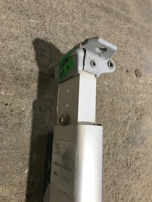 Used Dometic / A&E 8500 Awning Single Manual Arm - 73"