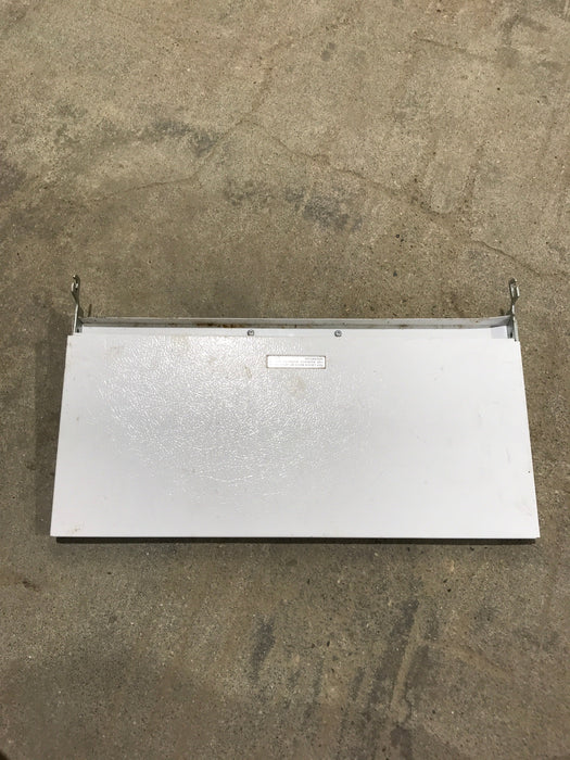Used MAGIC Chef Bi-Fold Cover CLY1610BDW