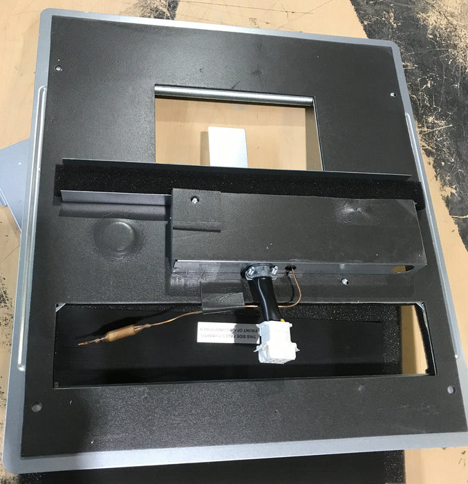 Used Dometic Ceiling Assembly, Manual Control, Non-Ducted - 3314853.000