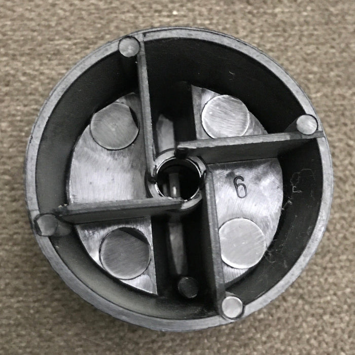 Used Magic Chef Igniter Knob - 74002414