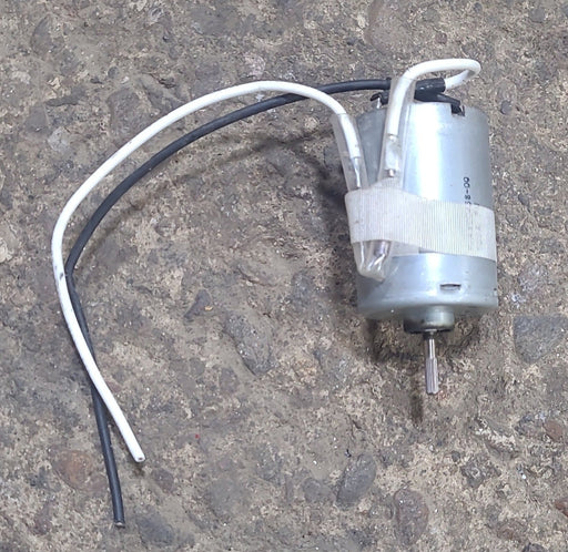 Used 12V Vent Motor VC0468 - 00 - Young Farts RV Parts