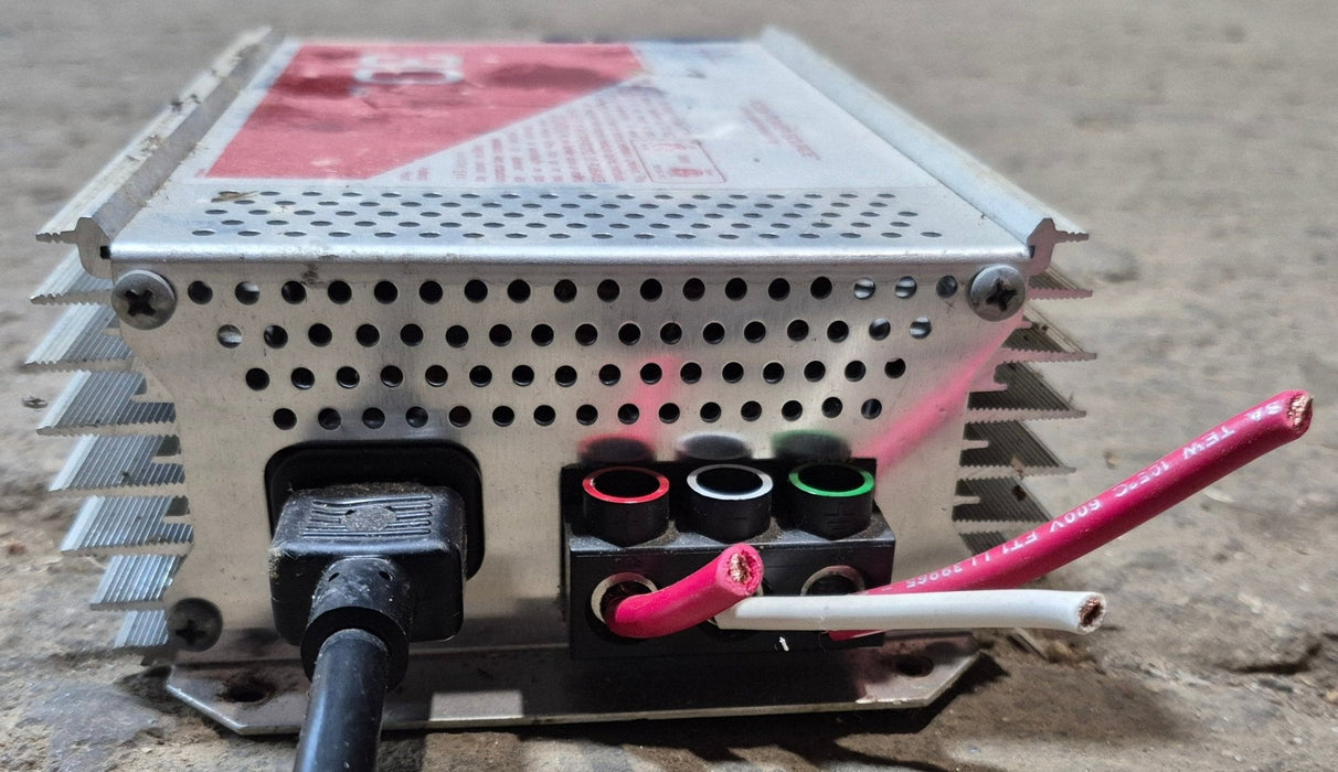 Used 30 AMP POWER SOURCE Power Station PC30B - Young Farts RV Parts