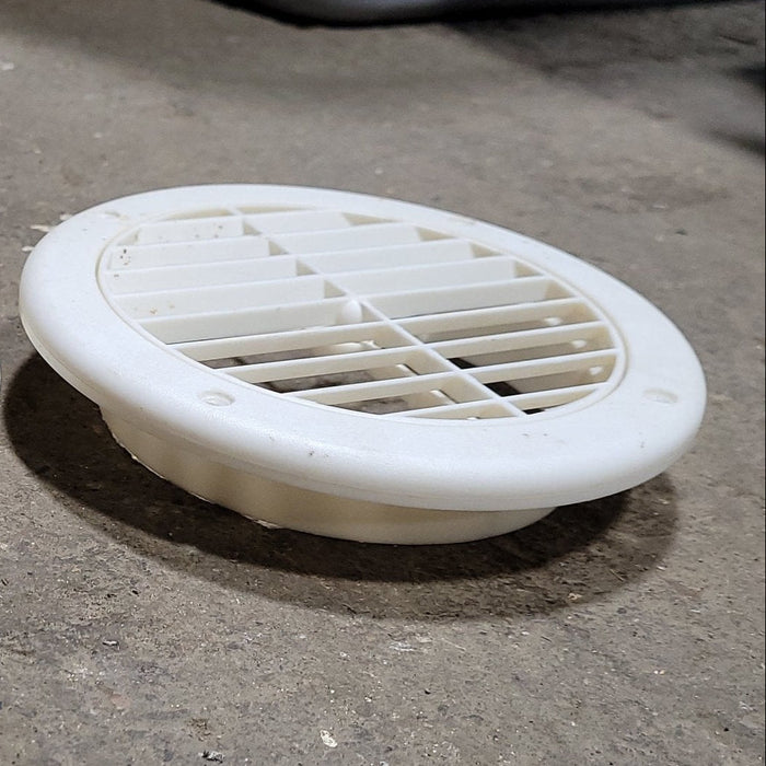 Used 5” Off White A/C Ducting- Single - Young Farts RV Parts