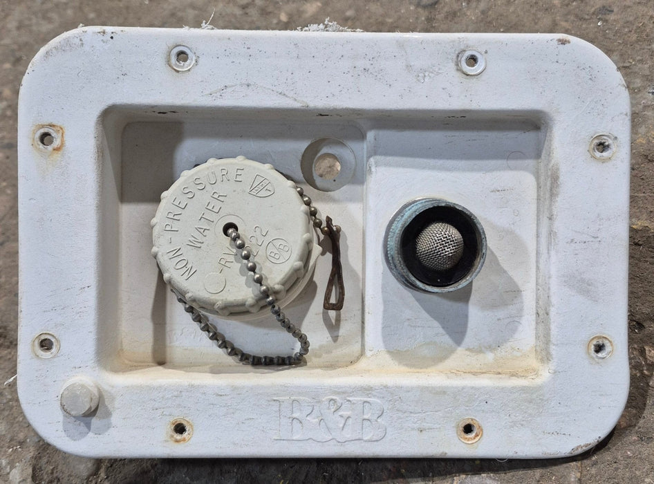 Used 7 1/2" W RV City/Gravity Water Inlet - Young Farts RV Parts