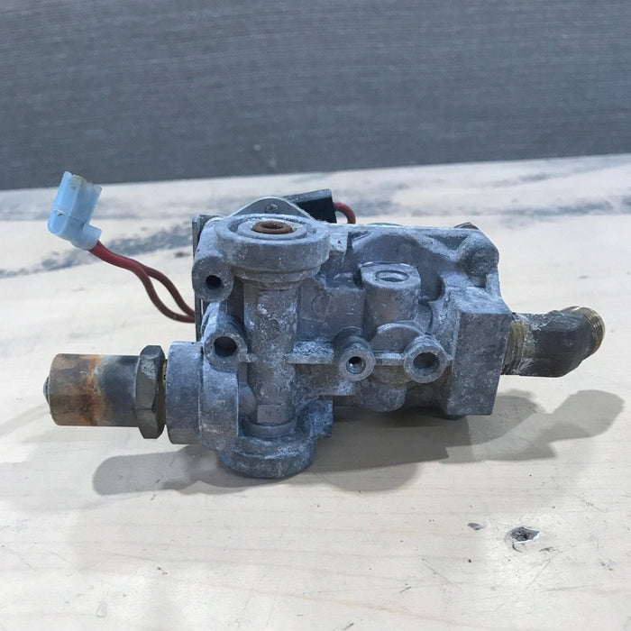 Used Atwood/Dometic 92078 DSI Gas Valve - Young Farts RV Parts
