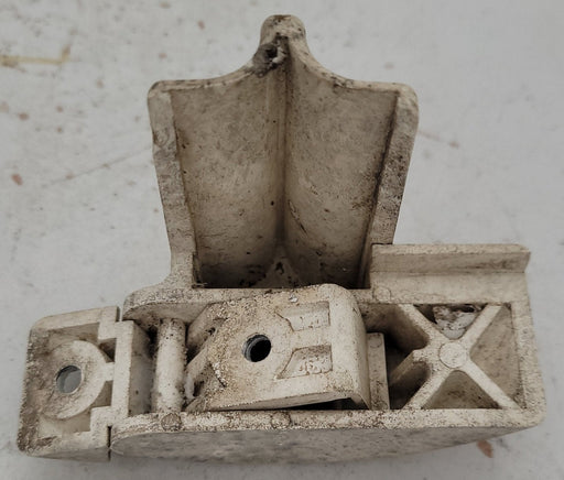 Used Care Free 901017 W Travel Lock White - Young Farts RV Parts