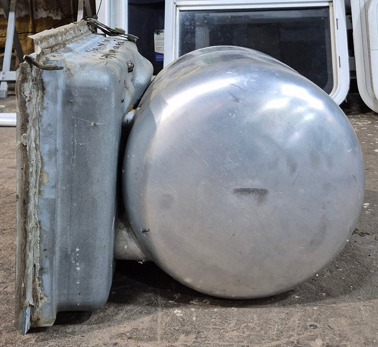 Used Complete Atwood Hot Water Heater, 6 Gal. - G6A-7P