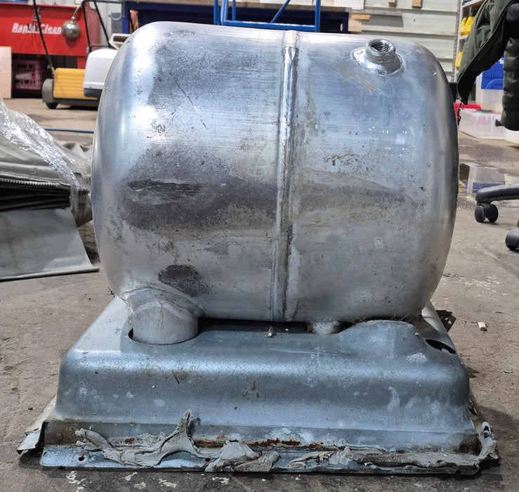 Used Complete Atwood Hot Water Heater, 6 Gal. - G6A - 7P - Young Farts RV Parts