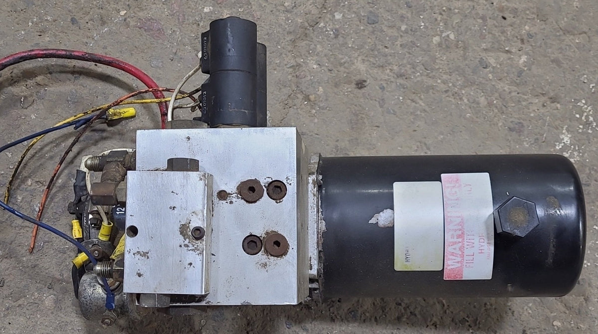 Used Dewald RV Slide Out Hydraulic Pump/Motor/Tank Assembly — RV Part ...