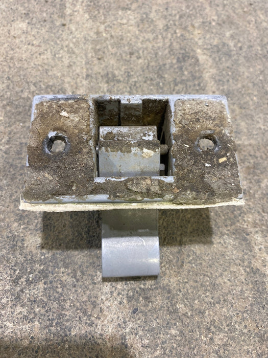 Used Dometic 8500 Awning Bottom Mounting Bracket - Young Farts RV Parts