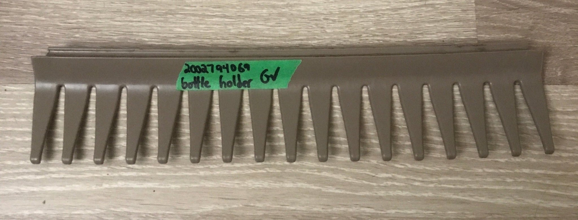 Used Dometic Bottle Holder 2002794069