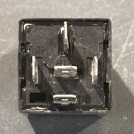 USED DOMETIC FRIDGE RELAY 12V 40A -3851334007 - Young Farts RV Parts