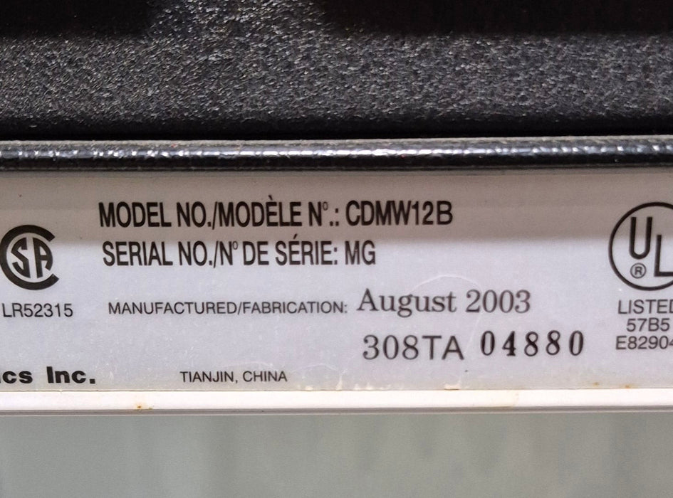 Used Dometic RV Microwave 20 1/4" W x 13 1/4" H x 14 1/2" D - Young Farts RV Parts