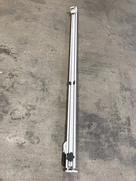 Used Dometic Sunchaser II Single Manual Arm - Young Farts RV Parts