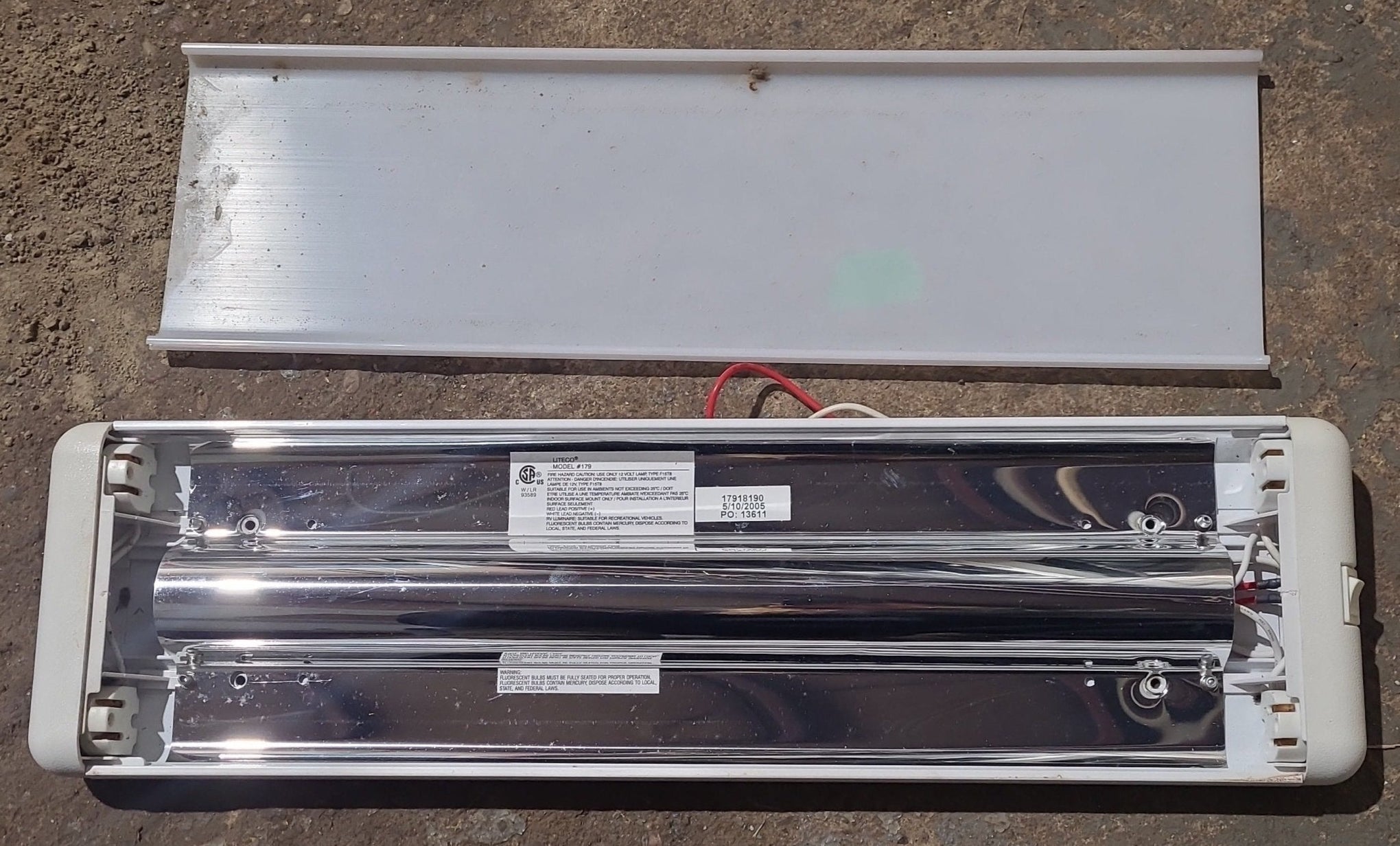 Buy Used LITECO Model 179 Dual Florescent light fixture Online - Young ...