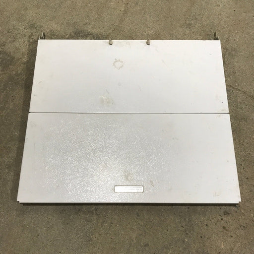 Used MAGIC Chef Bi - Fold Cover CLY1610BDW - Young Farts RV Parts