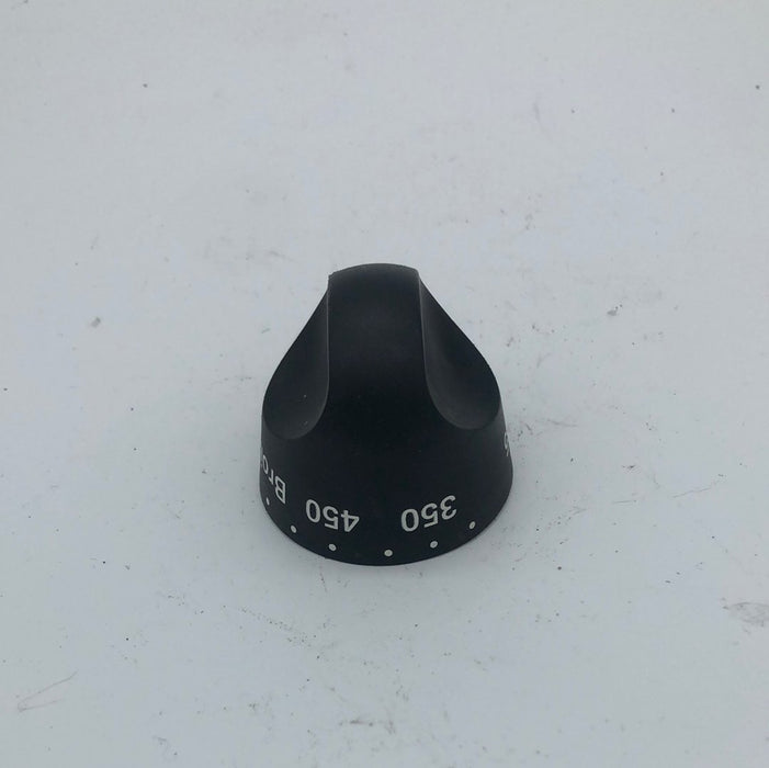 Used Magic Chef Oven Knob 74009858
