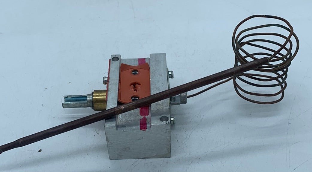 Used Magic Chef Oven Thermostat 7515P02960K