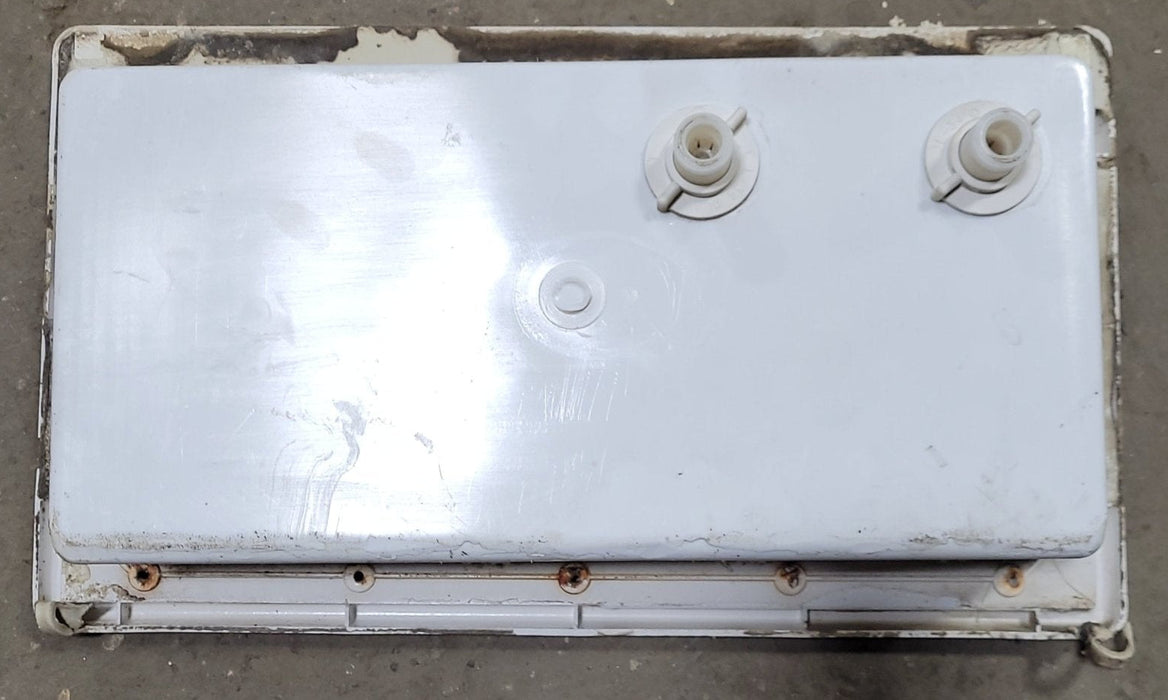 Used Outdoor Shower 18-1/4 W x 10-1/4 H