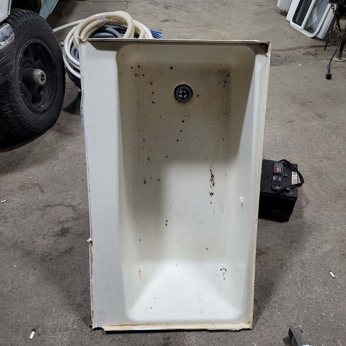 Used Rv Bath Tub 41” X 24” Lhd Tub — Rv Part Shop Ca