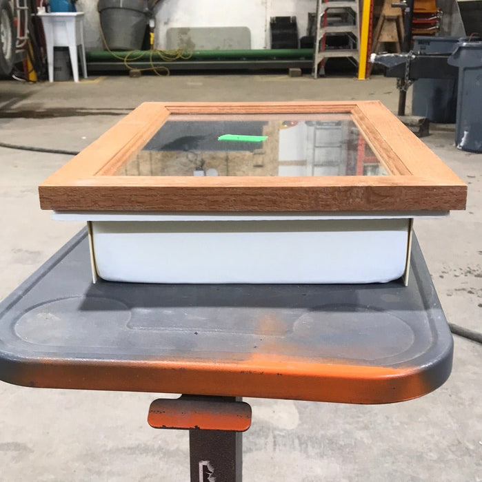 Used RV Bathroom Cabinet/Vanity 18-3/4" H x 13" W x 3-1/4" D