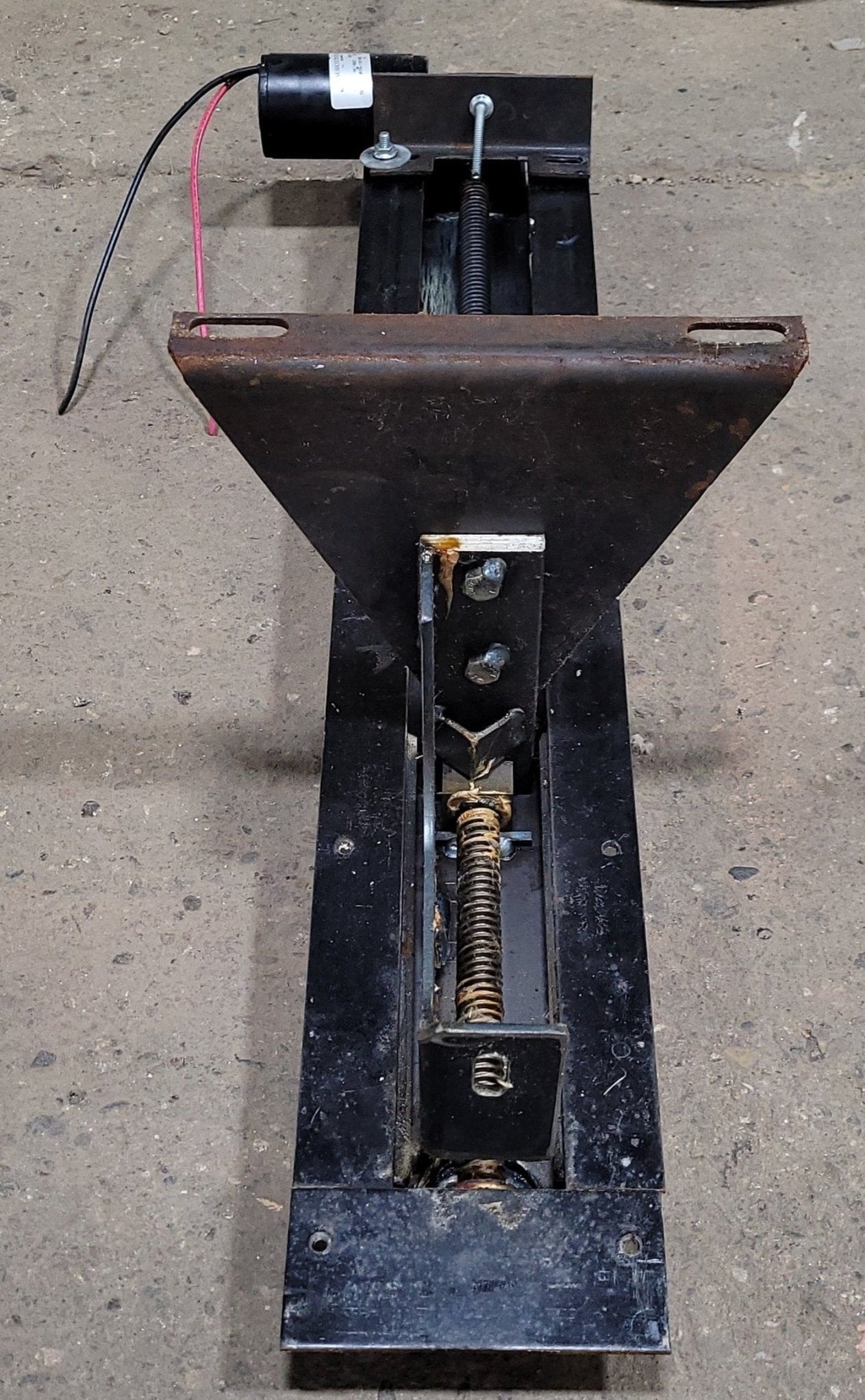 Used RV Slide Out Track System with Norco Motor MC102C — RV Part Shop CA