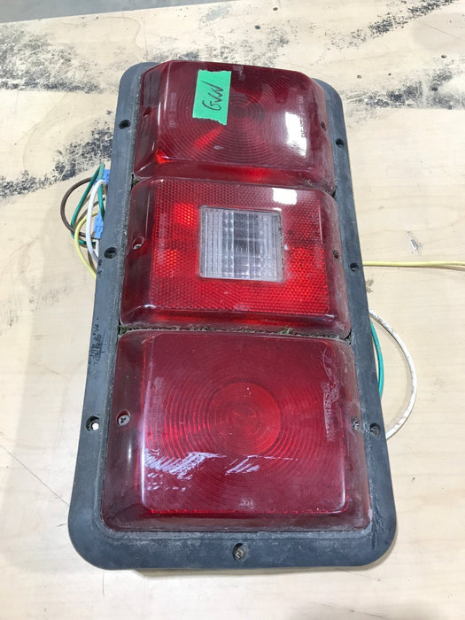 Used RV Tail Light Assembly - Bargman SAE IST P2 84 DOT - Young Farts RV Parts