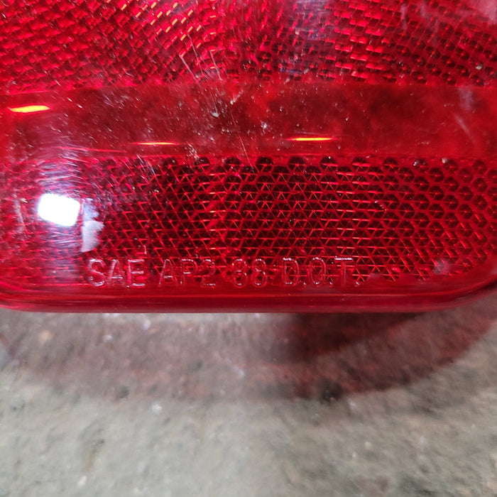 Used SAE AP2 88 DOT Replacement Lens for Marker Lights - Red