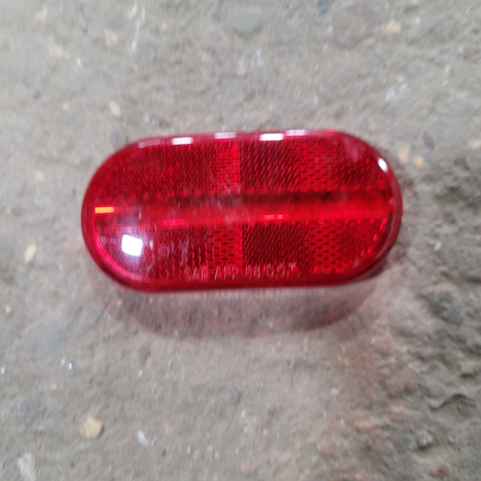 Used SAE AP2 88 DOT Replacement Lens for Marker Lights - Red