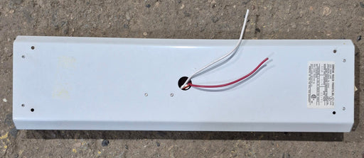 Used Sunbeam Model 550 Dual Florescent light fixture - No lens - Young Farts RV Parts