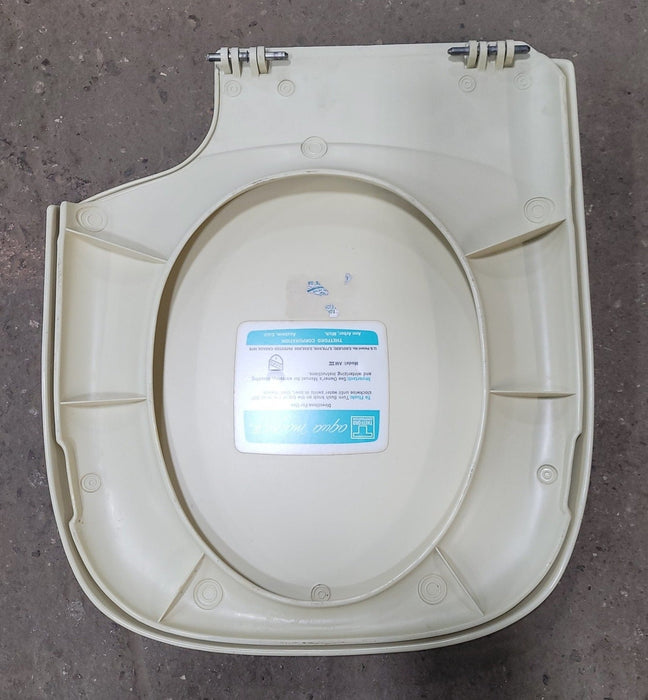 Used Thetford AM III Toilet Seat Seat & Cover Replacement - 09500 - 20932