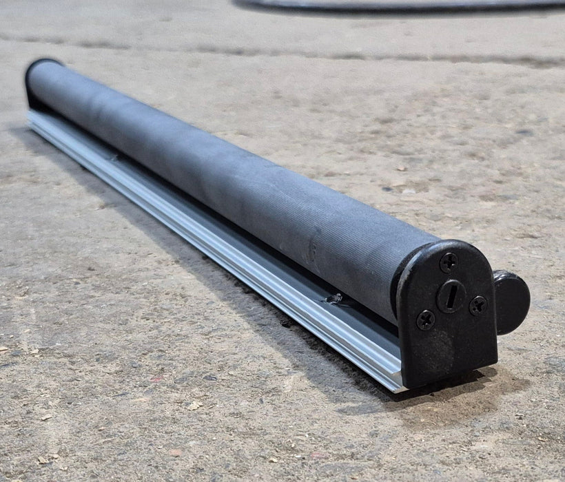 Used United Shade Roller Blind - 20" W x 28" L - Young Farts RV Parts