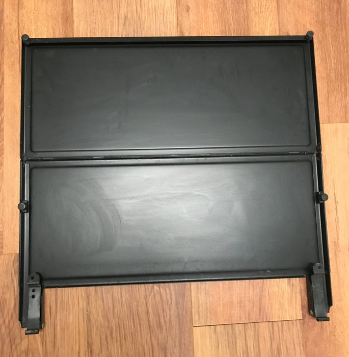 Used Wedgewood/Atwood Stove Bi fold Cover for R2137BGP