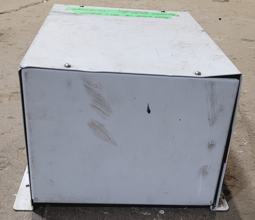 Used Xantrex 50 AMP Power Inverter - 81-2010-12(213)