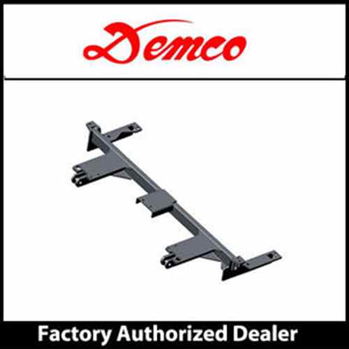 Buy Demco 9518080 Baseplate Suzuki Grand Vitara 99-05 - Base Plates